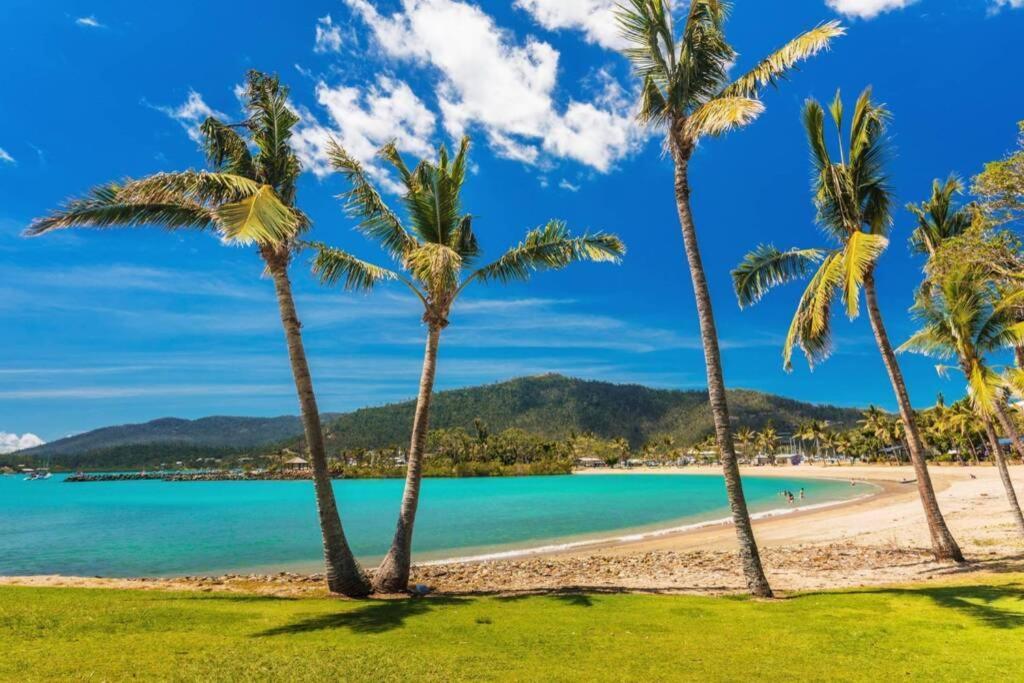 20 S At The Marina Apartment Airlie Beach Exterior photo
